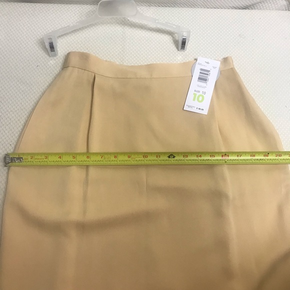 Liz Claiborne Collection Silk Skirt Yellow Size 10 Womens Career Wear - Picture 10 of 10